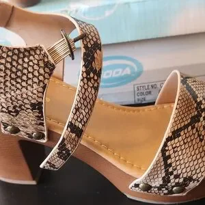Soda | Shoes | New Womens Soda Chivas Natural Python Retro Platform ...